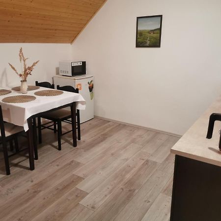 Apartman U Brabcu Прахатіце Екстер'єр фото